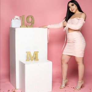 Pink two piece dress set💞